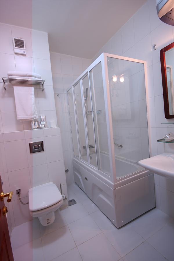 Plasma Hotel Tripoli Ngoại thất bức ảnh